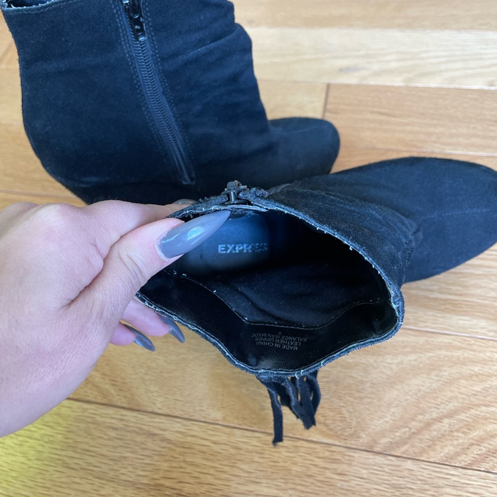 Express Fringe Ankle Boot - Picture 9 of 10